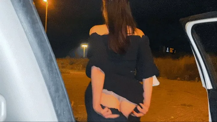 Public Blowjob in car and exhibitionism in the parking