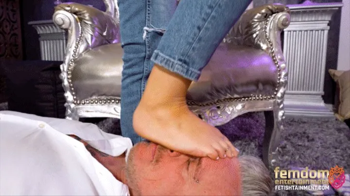 I crush a slave's face under my feet! ( Foot Domination & Trampling with Anastasia S )