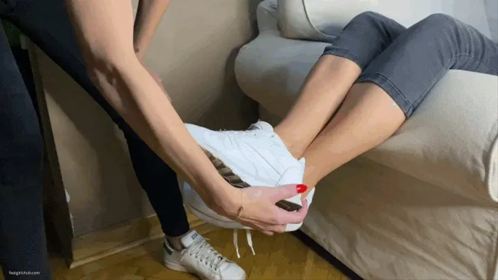 SHOE REMOVAL TICKLING MATURE FEET