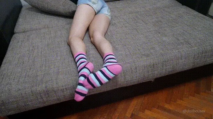 STRIPED KNEE HIGH SOCKS SOLES TEASE