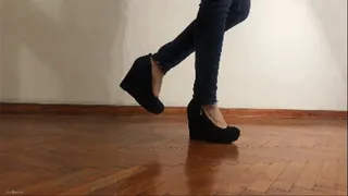 SEXY BLACK PLATFORMS SHOE WORSHIP