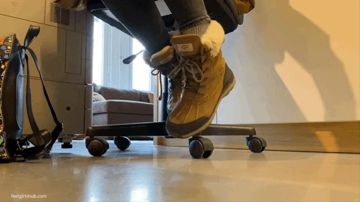 KIRA IS IN THE OFFICE IN HER ADIRONDACK UGG BOOTS AND FUNGUS FEET