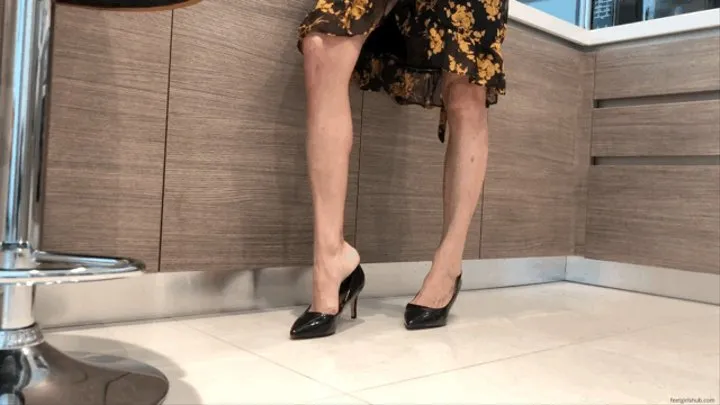 SORE FEET IN HEELS AT A PARTY