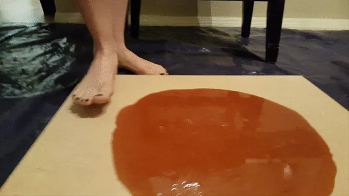 New Model: Larlene Rose Stuck Barefoot in Honey Glue