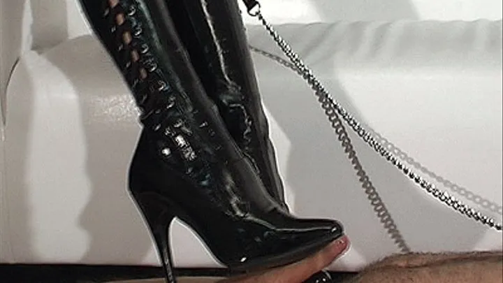 BOOT JOB FOR MY SLUT