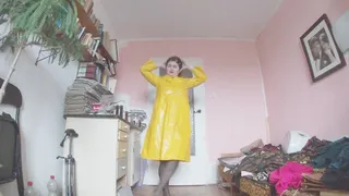 Dance with yellow rain coat :)