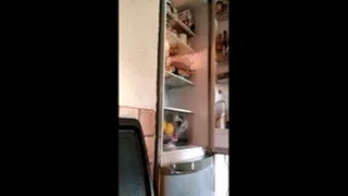 Cleaning so dirty fridge