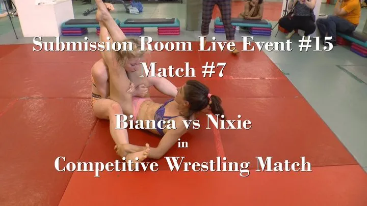 F545 - Bianca vs Nixie