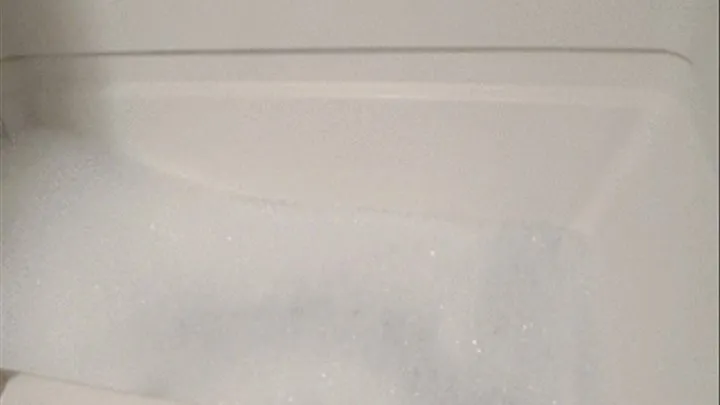 Private bathtime bubbles