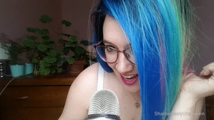 ASMR- GF Kisses You and Strokes You (blue yeti mic)