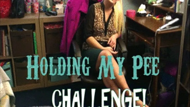 Holding My Pee CHALLENGE