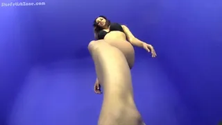 Kerri Taylor MEGA Giantess