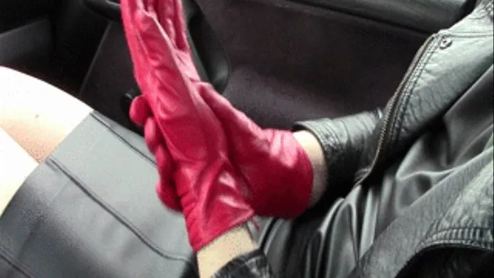 Hand job in the car 2.