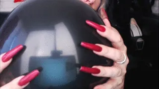 long natural nails n black balloon