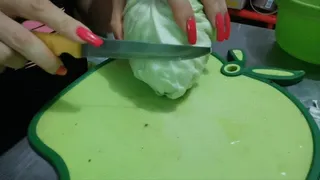 make salad with nails