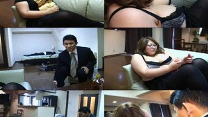 Giantess Boss Sprays Jizz on Her Wrinkly Lover! - Part 1 (Faster Download)