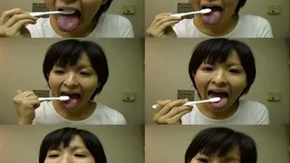 Playful Wife Brushes her Tongue! - Full version