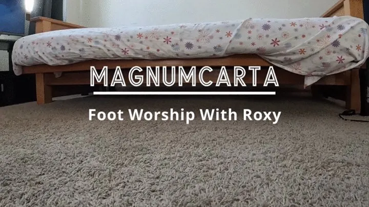 Foot Worship With Roxy