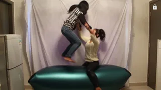 BONUS CLIP : Neverending Bounce on Super Pillow