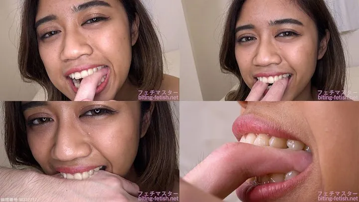 Aysha - Biting by Japanese cute girl part1 bite-159-1