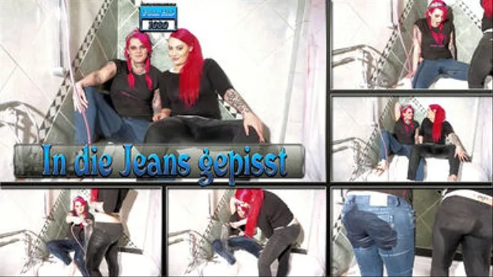 Jeans peeing