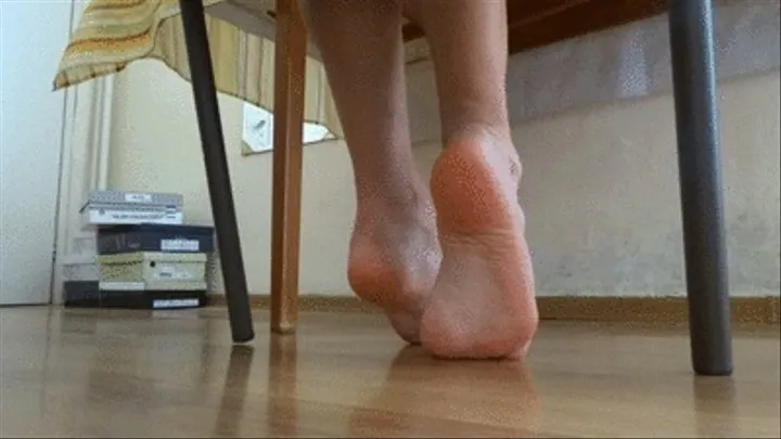 Foot play under the chair