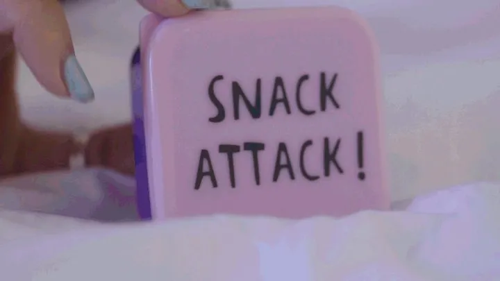 Snack Attack - Vicky Vixx