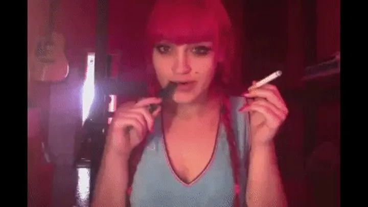 100s red Marlboro dirty talk and showing tits at the end to make you cum