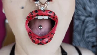 BIG FAT KISSES & PIERCED TONGUE WANT YOU | | CLOSE UP