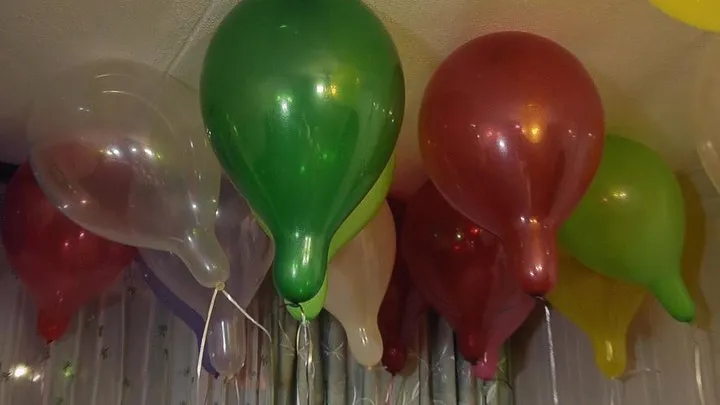 Katya SitPop Helium Balloons