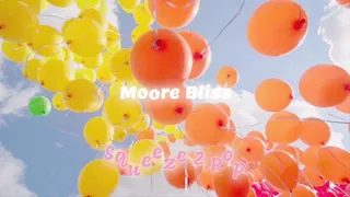 Looner Moore Bliss Blows Up a Handful of Balloons and Squeeze 2 Pops Them All in Front of His Face!
