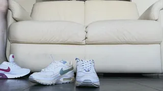 Raven pisses on her white and blu nike air max