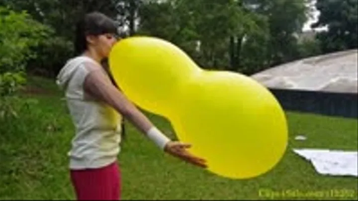 Evelyn B2P a Huge Chinese Figure Balloon