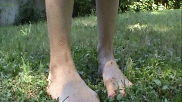 Tina show her dirty feet - PART 2