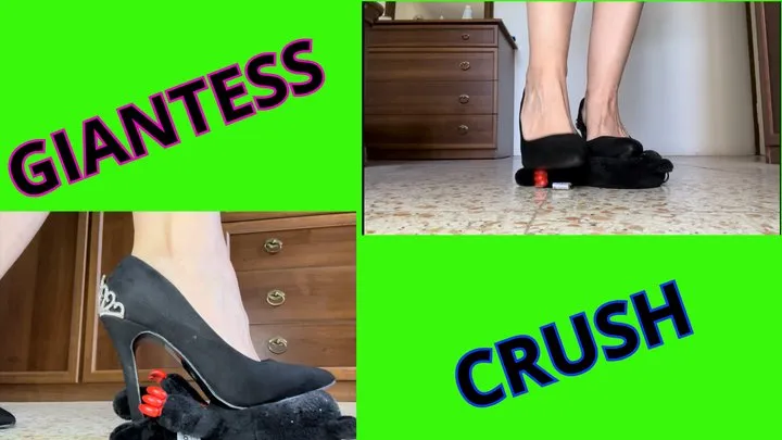 GIANTESS VS LOSER