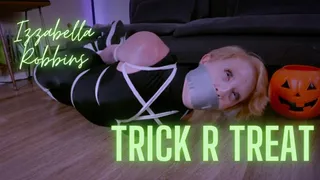 Izzabella Robbins Trick r Treat