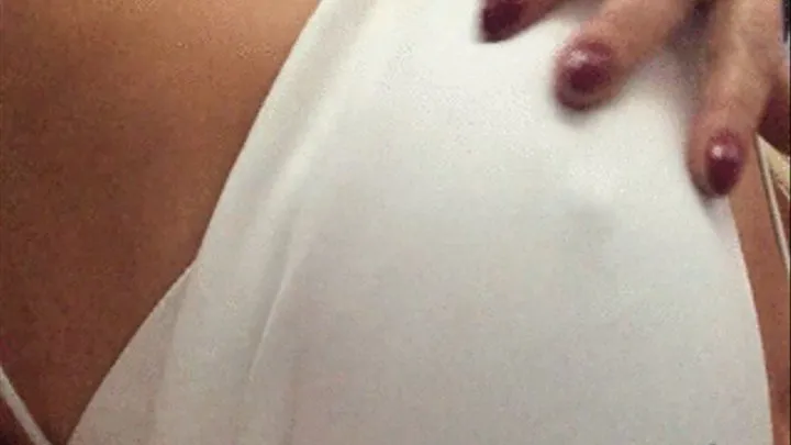 Watch Jen Masturbate From A Guest Room