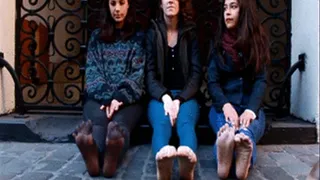 3 barefoot girls on street!