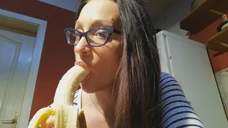 I love bananas