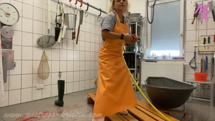 Today I clean the #slaughterroom #dirtyrubberapron