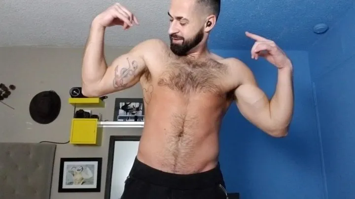 Muscle Worship Giant - Requested(Muscle Worship, Shrinking)