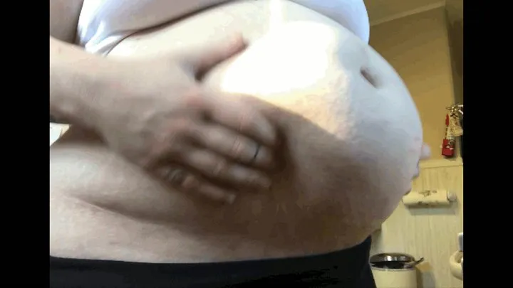 Fatty Jiggles and Drops Pregnant Belly