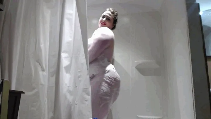 Fat Goddess Invites You In Shower