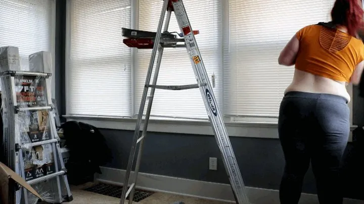 Fatty BBW Gets Stuck In Ladder