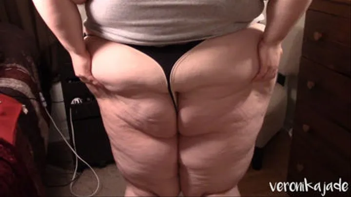 Cellulite Ass Flexing