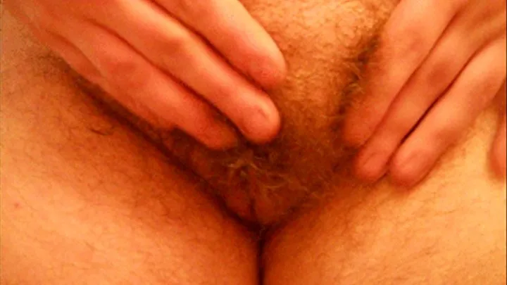 Tori's Hairy Bush and Big Clit