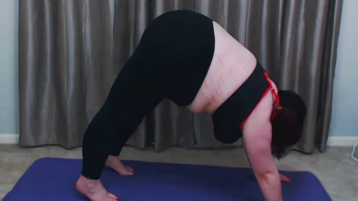 Fatty BBW Struggles with Exercise Warmup