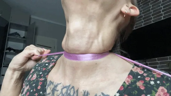 Erotic neck play