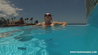 -POV- INFINITY UNDERWATER SURPRISE