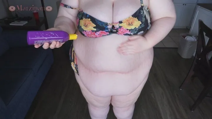 POV BBW Lotioning Up & Getting Jiggled!